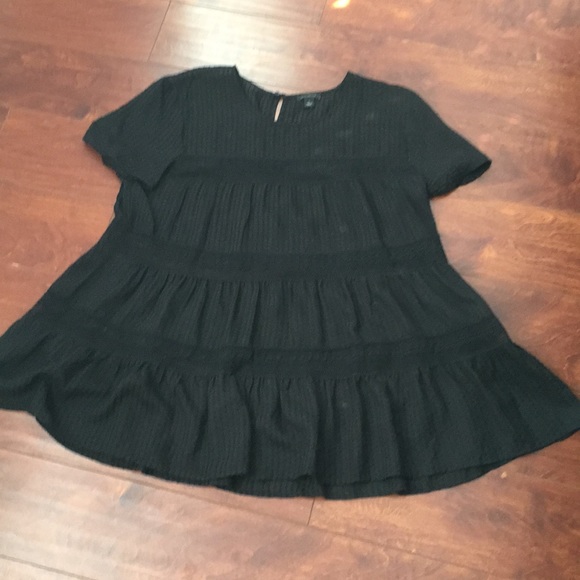 Light flowy top - Picture 5 of 5